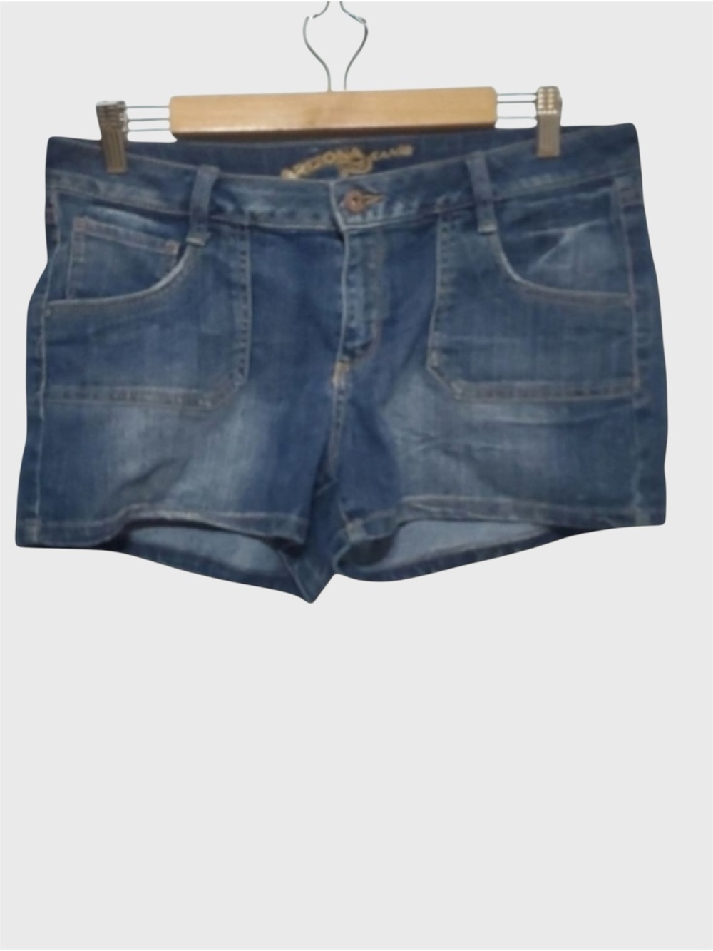 Arizona Jeans Shorts Womens Size 13 Junior Sizing Blue Denim Women's Shorts - Picture 2 of 13